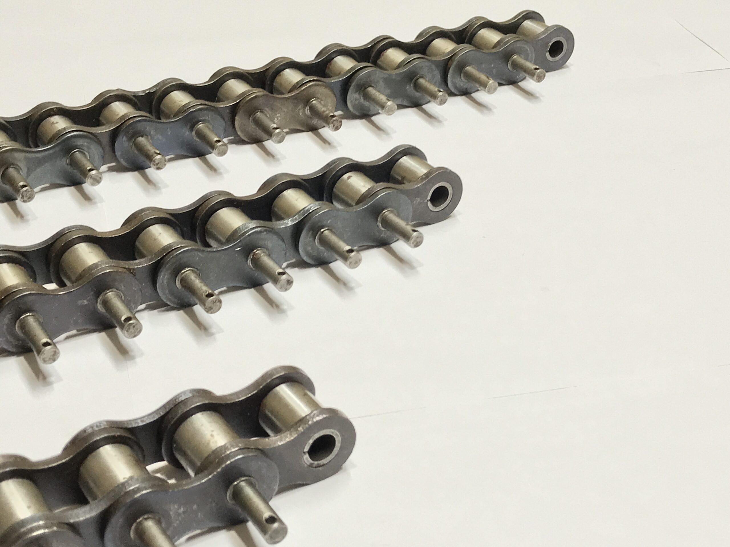 زنجیر صنعتی شاخکدار